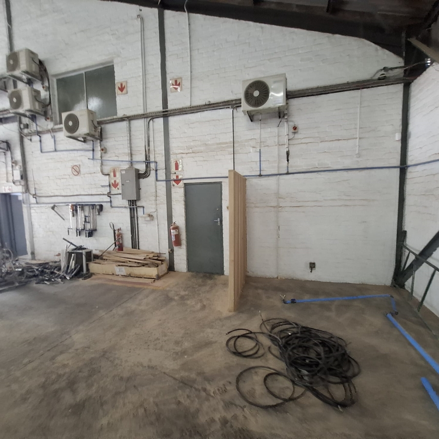 To Let Commercial Property for Rent in Stikland Industrial Western Cape